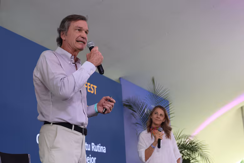 Bienestar Fest 2025 2 Conrado Estol junto a Dolores Pasman en el Bienestar Fest 2025